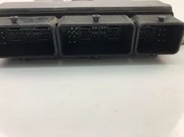 Renault Clio IV Sterownik / Moduł ECU 237104789R