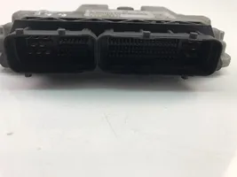 Toyota Auris 150 Sterownik / Moduł ECU 8966102E90