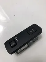 Volvo XC60 Tailgate opening switch P31443873