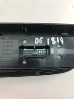 Volvo V50 Electric window control switch 30710787