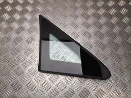 Mercedes-Benz Vito Viano W447 Front door window/glass frame 