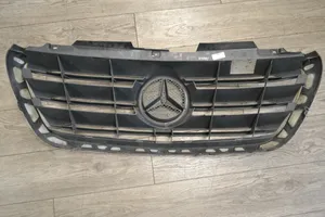 Mercedes-Benz Sprinter W907 W910 Grotelės priekinės A9108852800