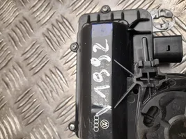 Volkswagen PASSAT B8 Siłownik elektryczny podnoszenia klapy tylnej / bagażnika 3G0827887A