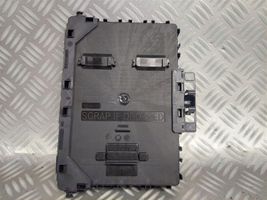 Ford Kuga III Module de fusibles LU5T-15604-BJCD