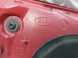 KIA Carens III Feux arrière / postérieurs 92404-A4