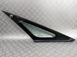 KIA Carens III Front triangle window/glass 