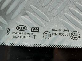 KIA Carens III Fenêtre latérale avant / vitre triangulaire 