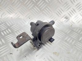 Ford Kuga III Pompe de circulation d'eau LX61-18D473-DWC