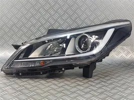 Hyundai Sonata LF Lampa przednia 92101-E5000