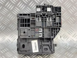 Ford Kuga III Module de fusibles LX6T-14D068-ECE