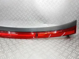 Mitsubishi Eclipse Cross Luce d’arresto centrale/supplementare 5817A281