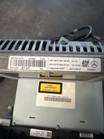 Mercedes-Benz E A207 Radio / CD/DVD atskaņotājs / navigācija A2129005212