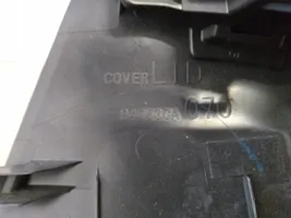 Toyota Avensis T270 Другая деталь отделки порогов/ стоек 