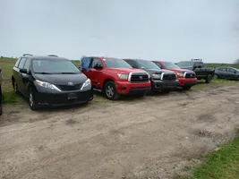 Toyota Tundra II Interrupteur de poignée d'ouverture de coffre arrière 