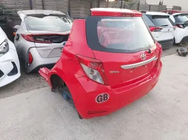 Toyota Yaris Chlpacze przednie 