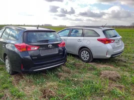 Toyota Auris E180 Enceinte subwoofer 