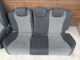 Toyota Yaris Cita veida sēdeklis (-i) 