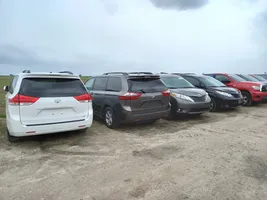 Toyota Sienna XL10 I ABS valdymo blokas 