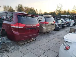 Toyota Auris 150 Pokrywa przednia / Maska silnika 