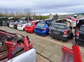 Toyota Yaris Cross Interrupteur de poignée d'ouverture de coffre arrière 