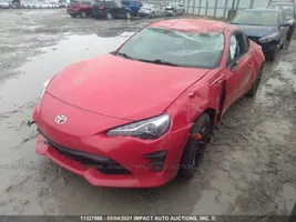 Toyota GT 86 Skydelis nuo saulės 