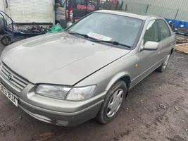 Toyota Camry Tylna klapa bagażnika 