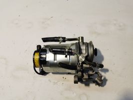 Toyota Avensis T270 Halterung Kraftstofffilter 