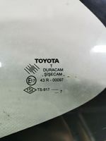 Toyota Yaris Fenêtre latérale avant / vitre triangulaire 