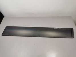 Nissan Qashqai Rivestimento della portiera anteriore (modanatura) 