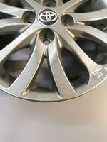 Toyota Yaris R 15 lengvojo lydinio ratlankis (-iai) 
