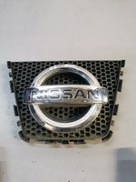 Nissan Qashqai Emblemat / Znaczek 