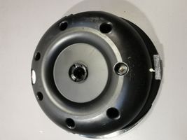 Toyota Verso Subwoofer PZ4900023020