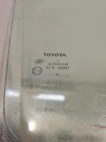 Toyota Verso Etuoven ikkunalasi, neliovinen malli 