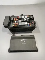 Opel Zafira C Fuse box set 