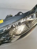 Nissan Qashqai+2 Lampa przednia 