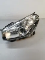 Nissan Qashqai+2 Lampa przednia 