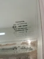 Toyota Auris E180 Pagrindinis priekinių durų stiklas (keturdurio) 
