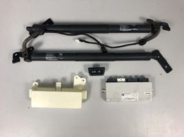 BMW X5 F15 Притягиватель задней крышки 7394651