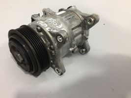 BMW 4 F36 Gran coupe Air conditioning (A/C) compressor (pump) 6805022