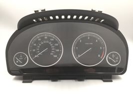 BMW X5 F15 Speedometer (instrument cluster) 6820603