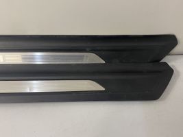 BMW 4 F32 F33 Garniture de protection de seuil intérieur 8054525