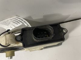 BMW X3 E83 Moteur de lève-vitre de porte avant 0130822222