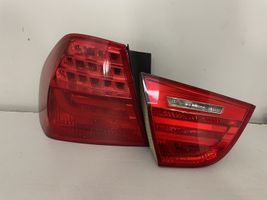 BMW 3 E90 E91 Lampy tylne / Komplet 7289426