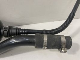 BMW 7 G11 G12 Tuyau d'alimentation conduite de carburant 1032229