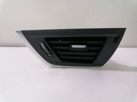 BMW 1 F20 F21 Kojelaudan tuuletussuuttimen suojalista 2636103