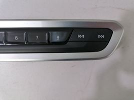 BMW X5 G05 Przyciski / Przełącznik regulacji głośności 7949328