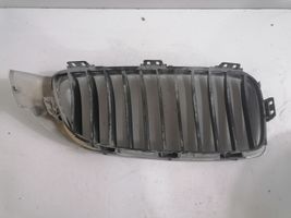 BMW 4 F36 Gran coupe Mascherina inferiore del paraurti anteriore 7294813