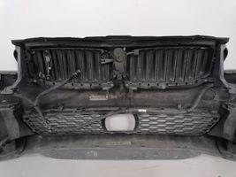 BMW 5 G30 G31 Paraurti anteriore 8069075