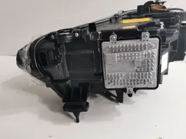 BMW X6M G06 F96 Lampa przednia 9481790