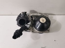 BMW 7 G11 G12 Pompe de circulation d'eau 8514458